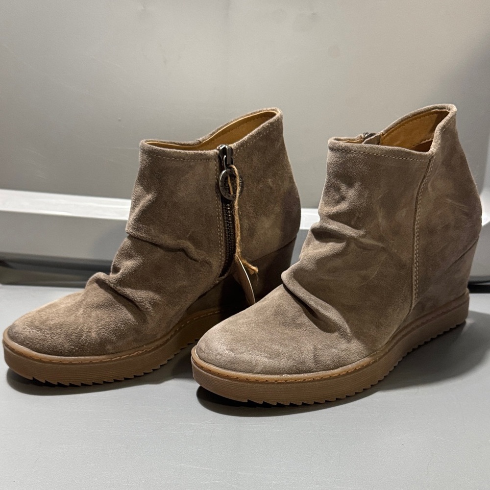 Sofft Siri Wedge Boots Women’s